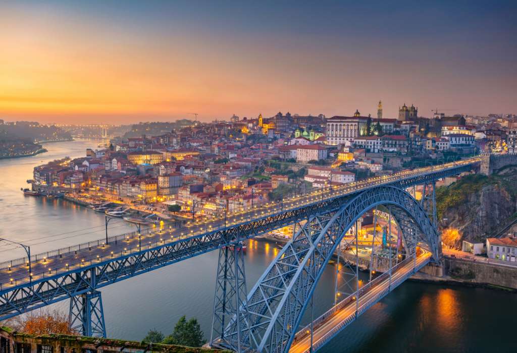 Descubre que ver entre Lisboa y Oporto en familia